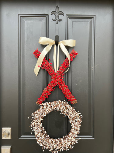 Romantic Red Valentine's Day XO Wreath - TwoInspireYou