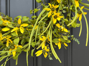 Yellow Daisy Meadow Wreath - TwoInspireYou