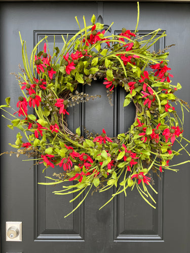 Red Daisy Spring Wreath - TwoInspireYou