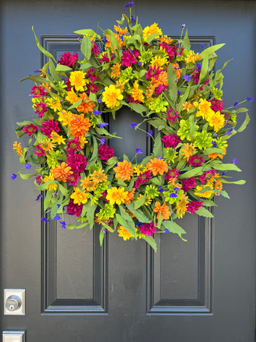 Color Burst Daisy Wreath - TwoInspireYou