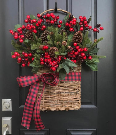 Christmas Berry Basket - TwoInspireYou