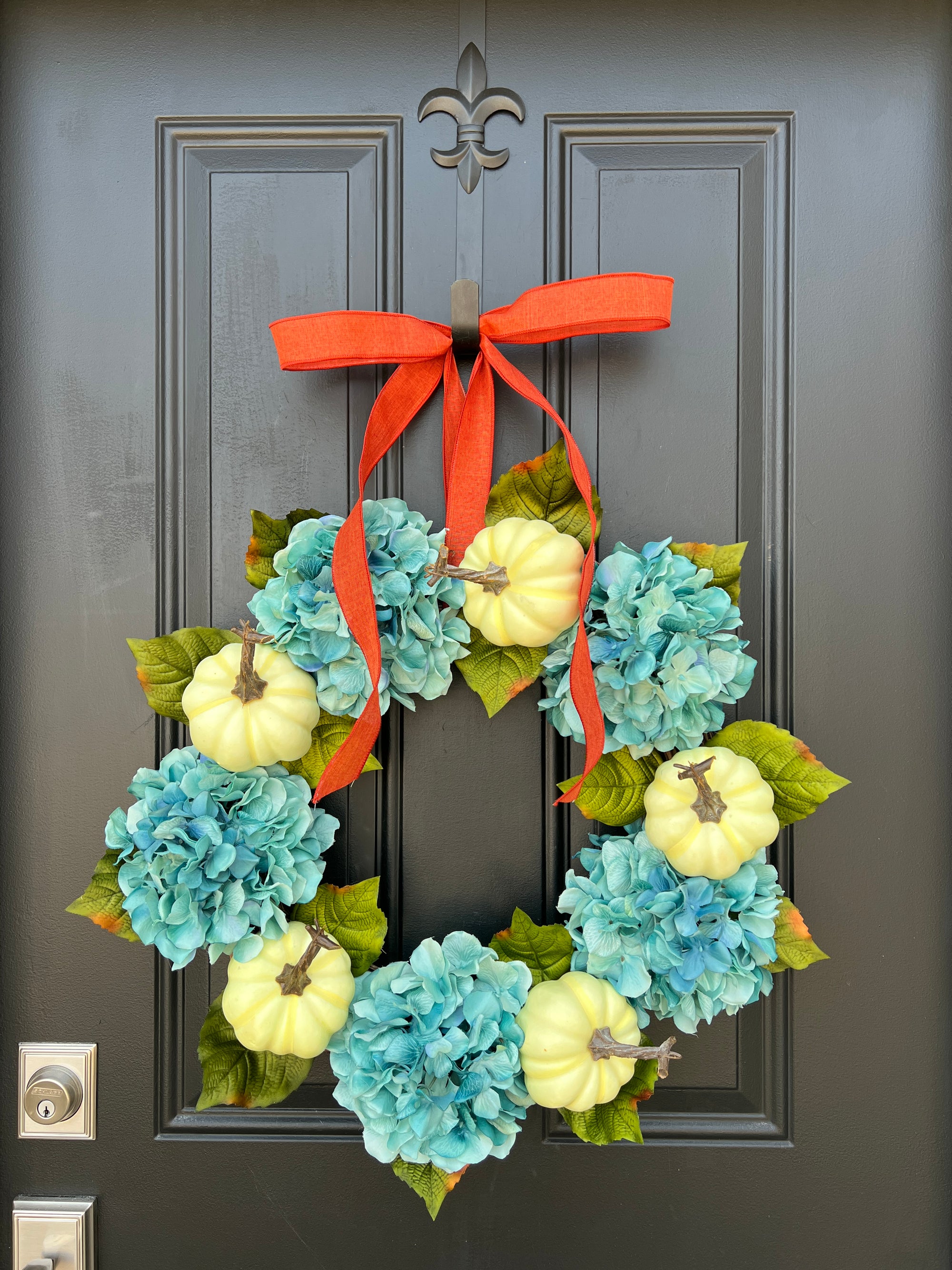 Simple Orange Pumpkin and Hydrangea Wreath