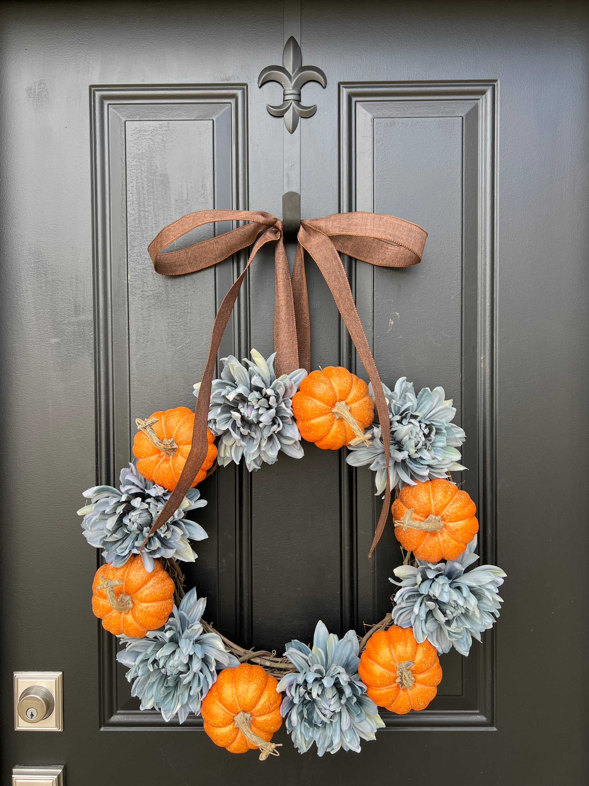 Classic Autumnal Orange Pumpkin and Dahlia Wreath