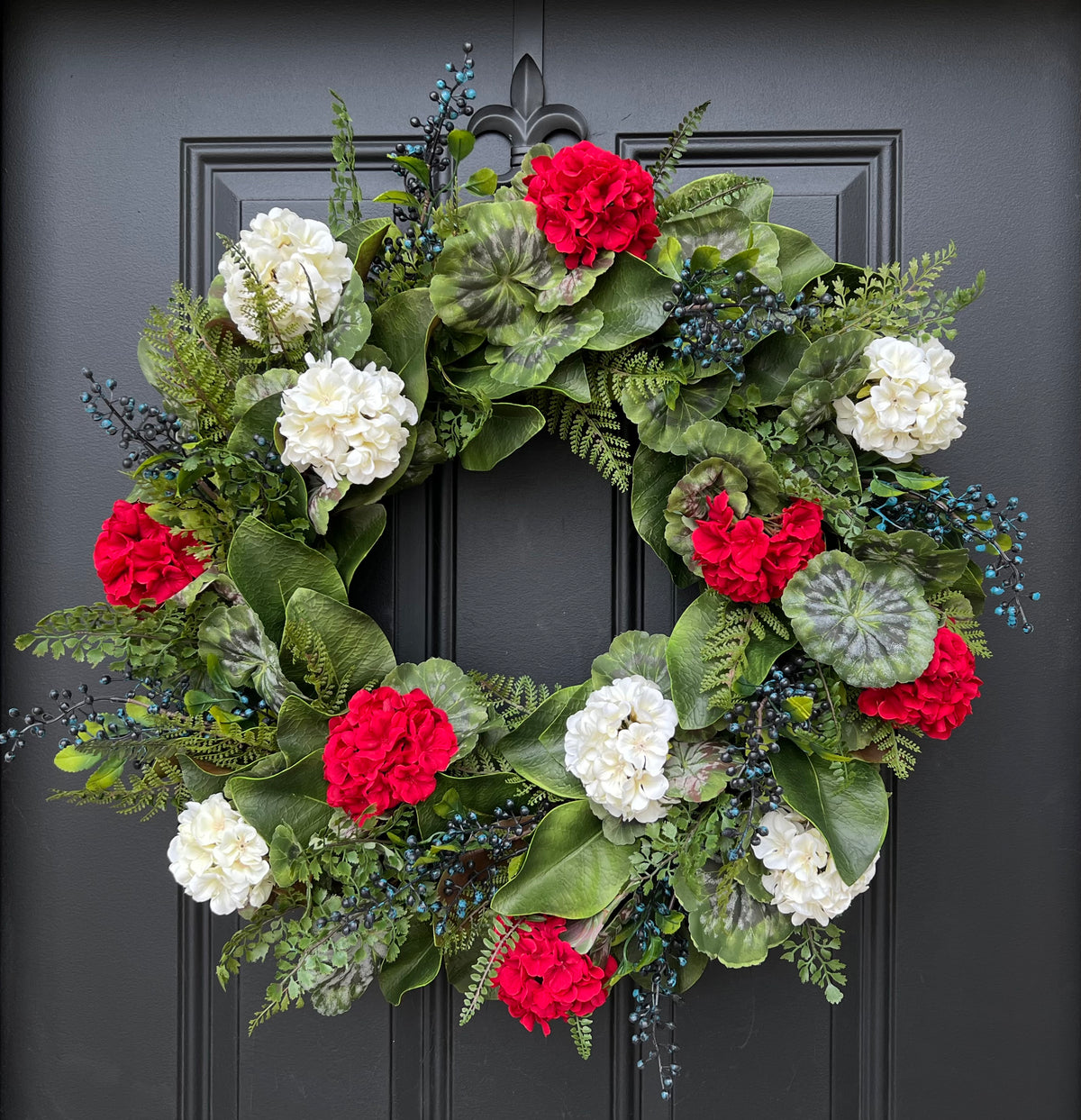 Home Decor | Americana Wreath - TwoInspireYou