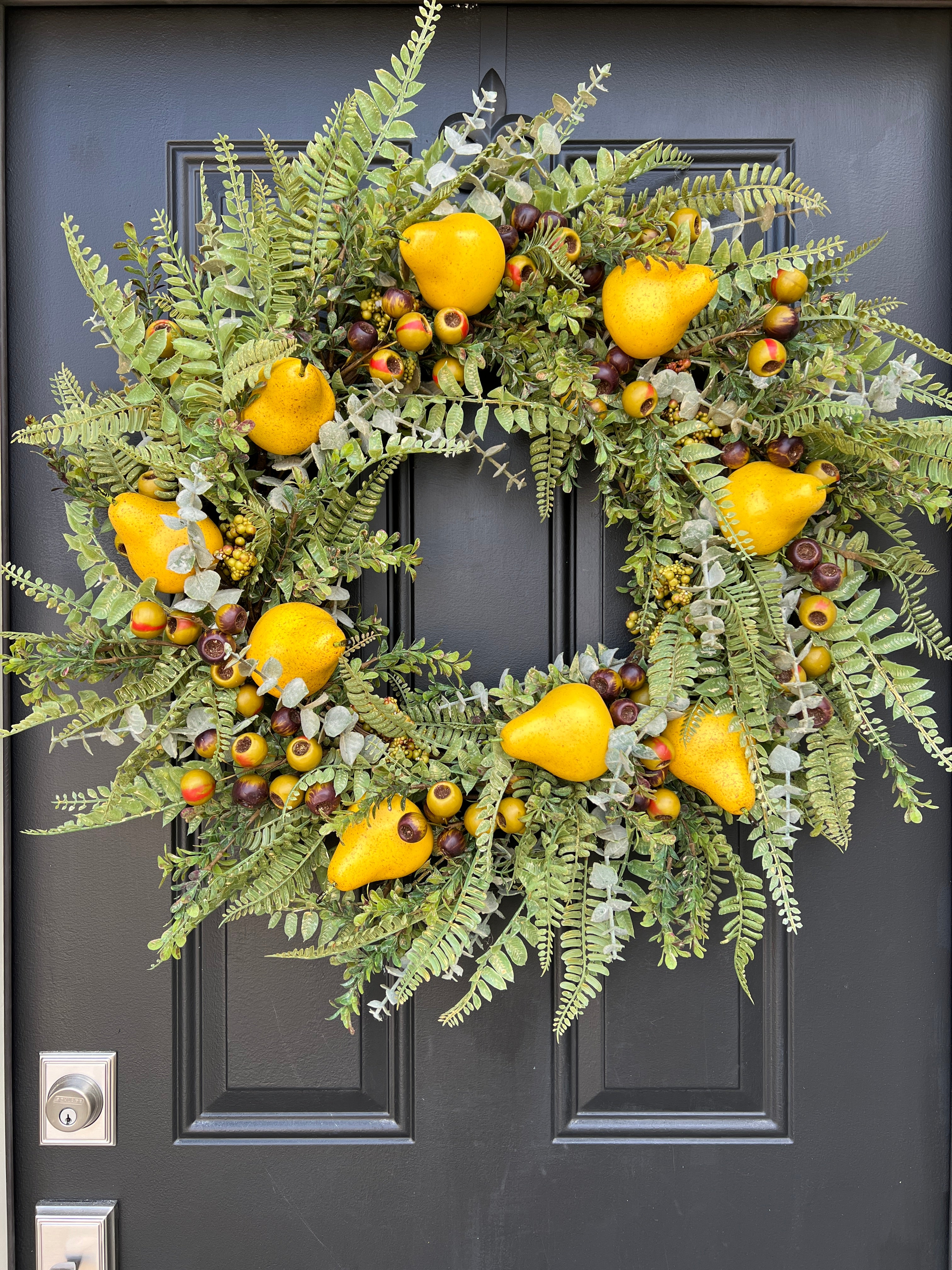 Golden Pear Fall Wreath with Life-Size Fruit