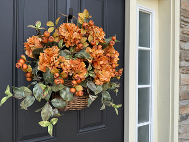 Rust Hydrangea and Pod Basket Wreath