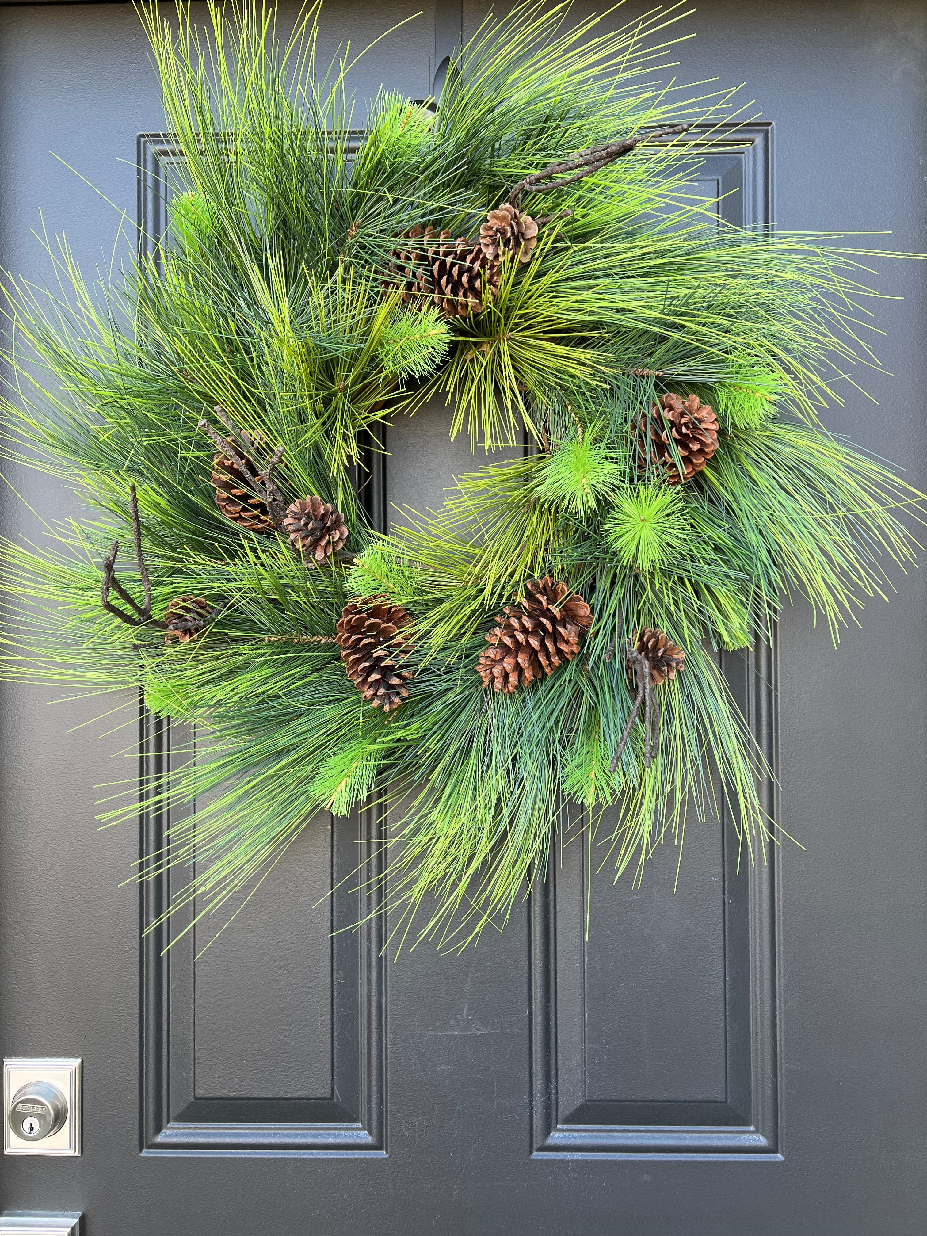 Holiday Pinecone Wreath