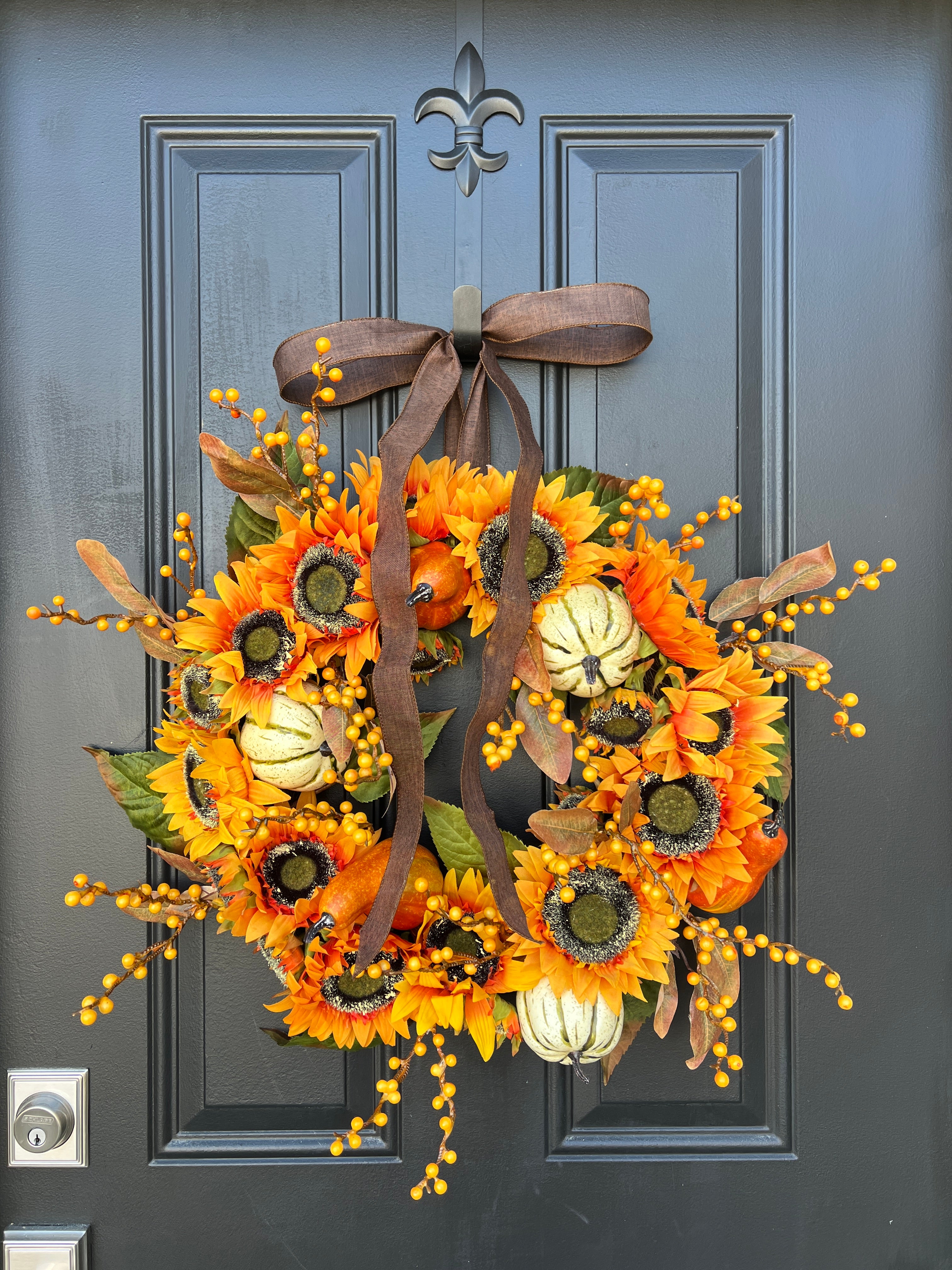 Sunlit Harvest Sunflower Wreath