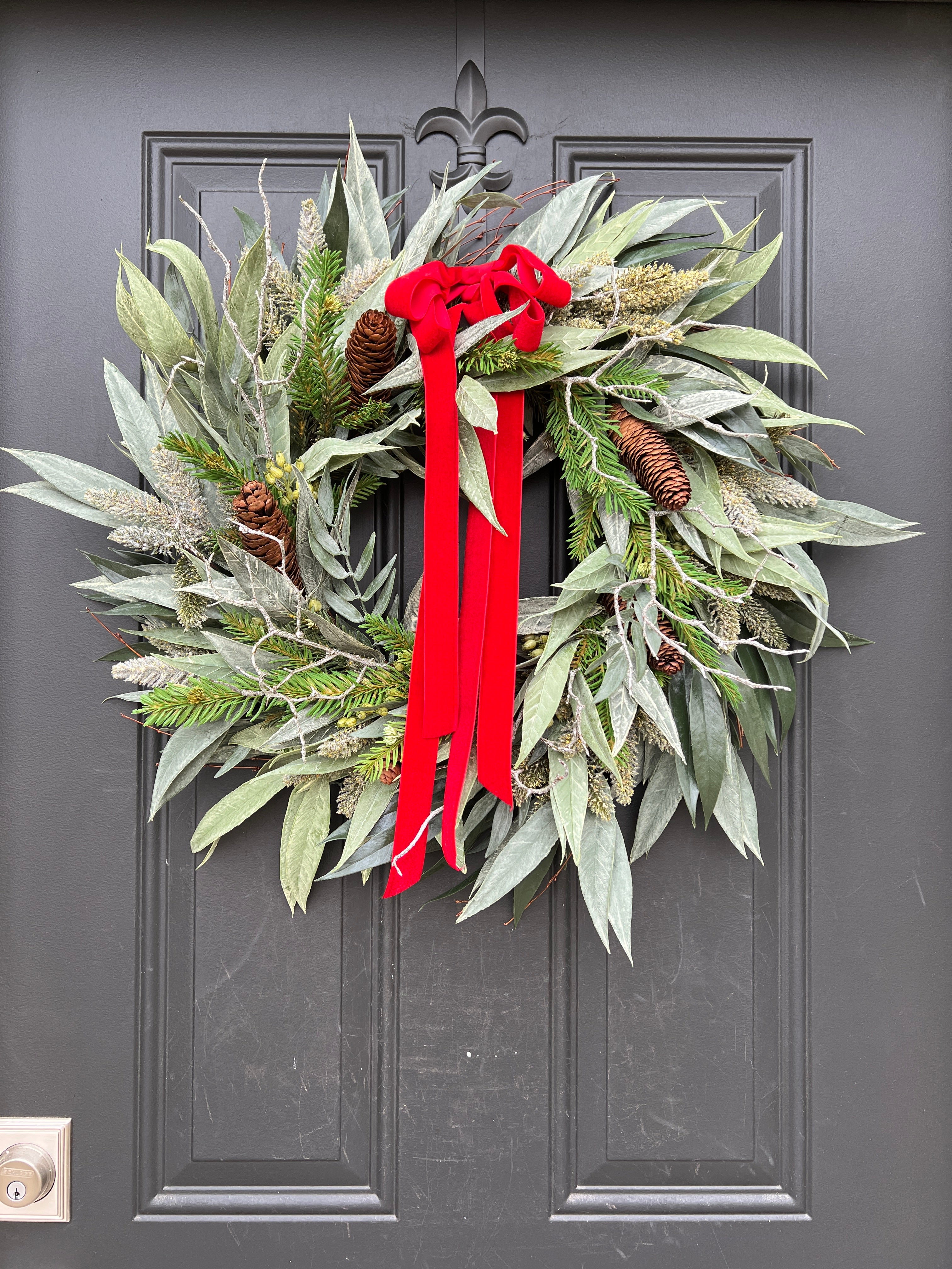 The Christmas Bay Leaf Wreath with Pinecones