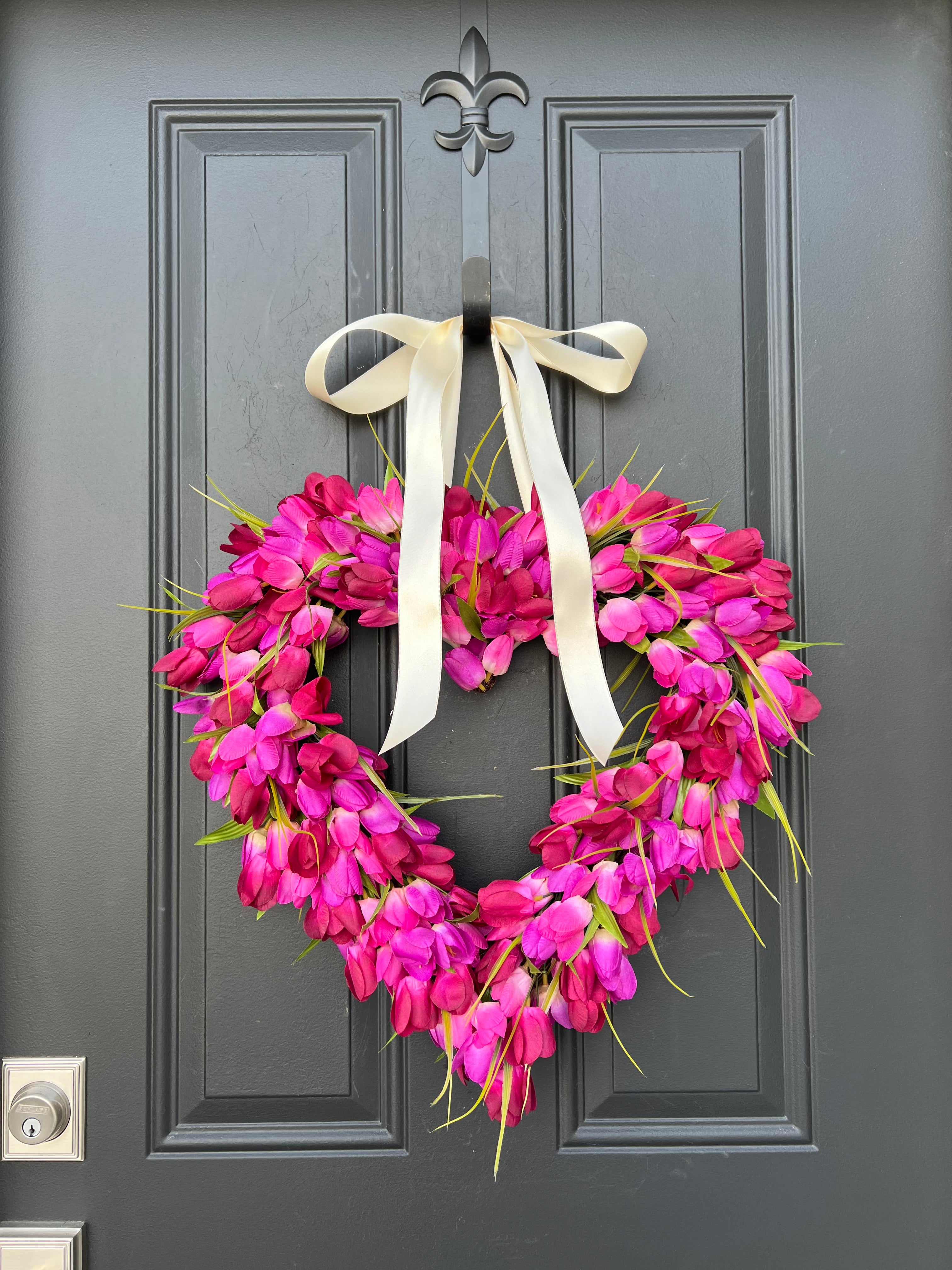 Tulip Heart Wreath