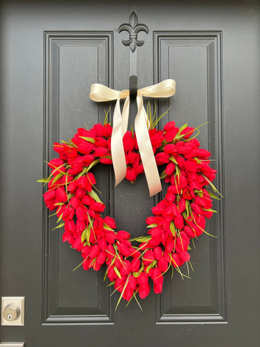 Tulip Heart Wreath - TwoInspireYou