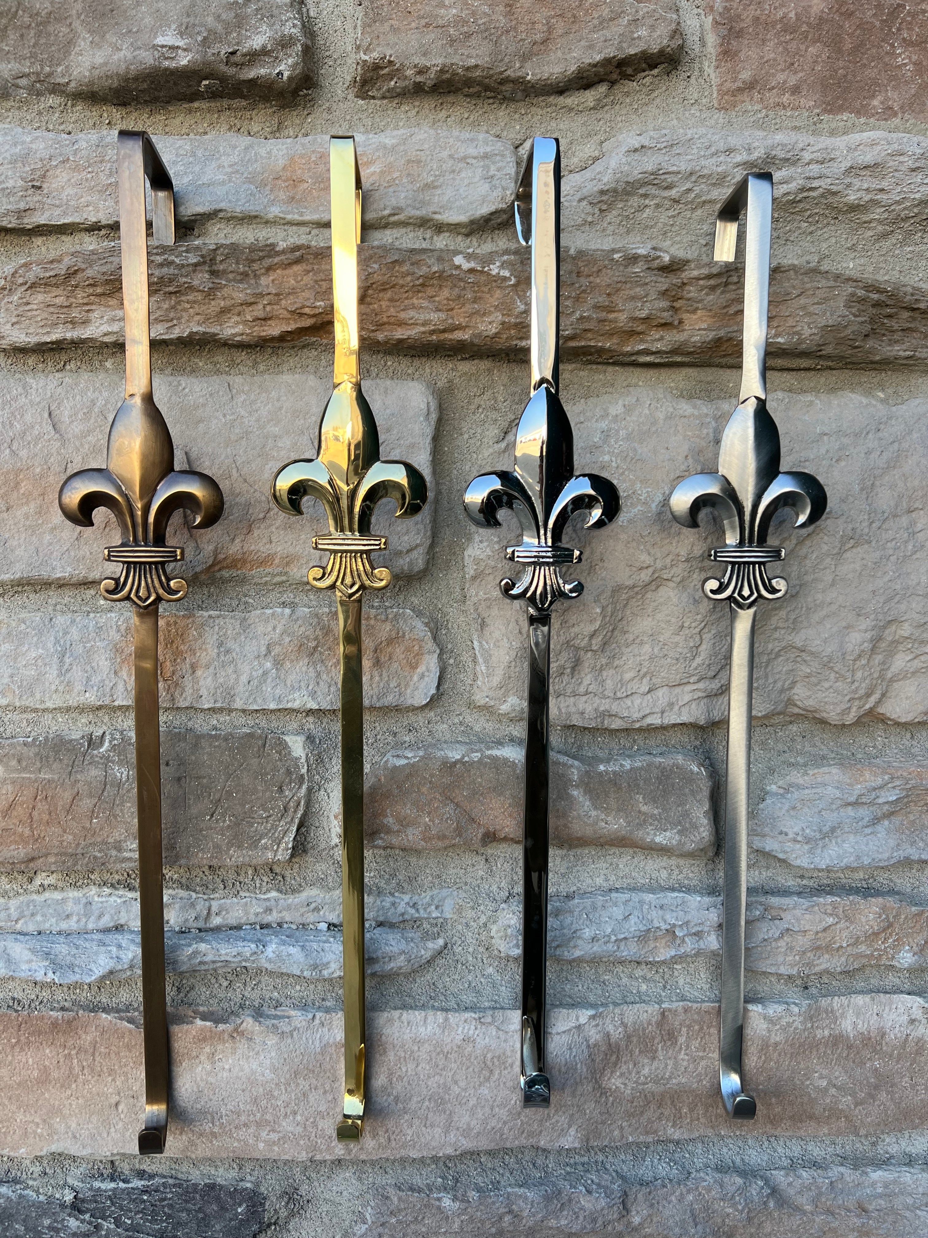 Metallic Fleur de Lis Wreath Hanger