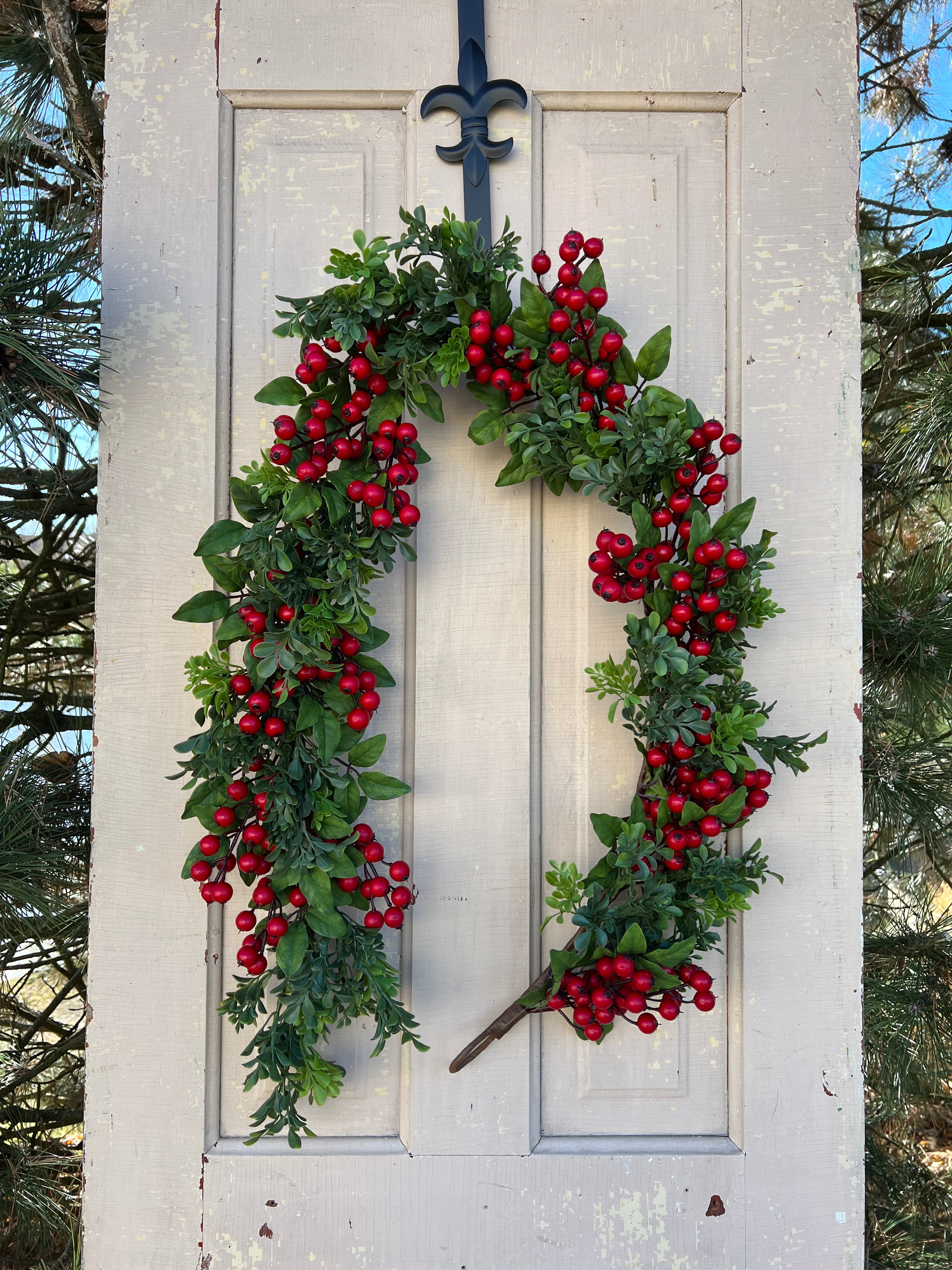 Holly Berry Garland