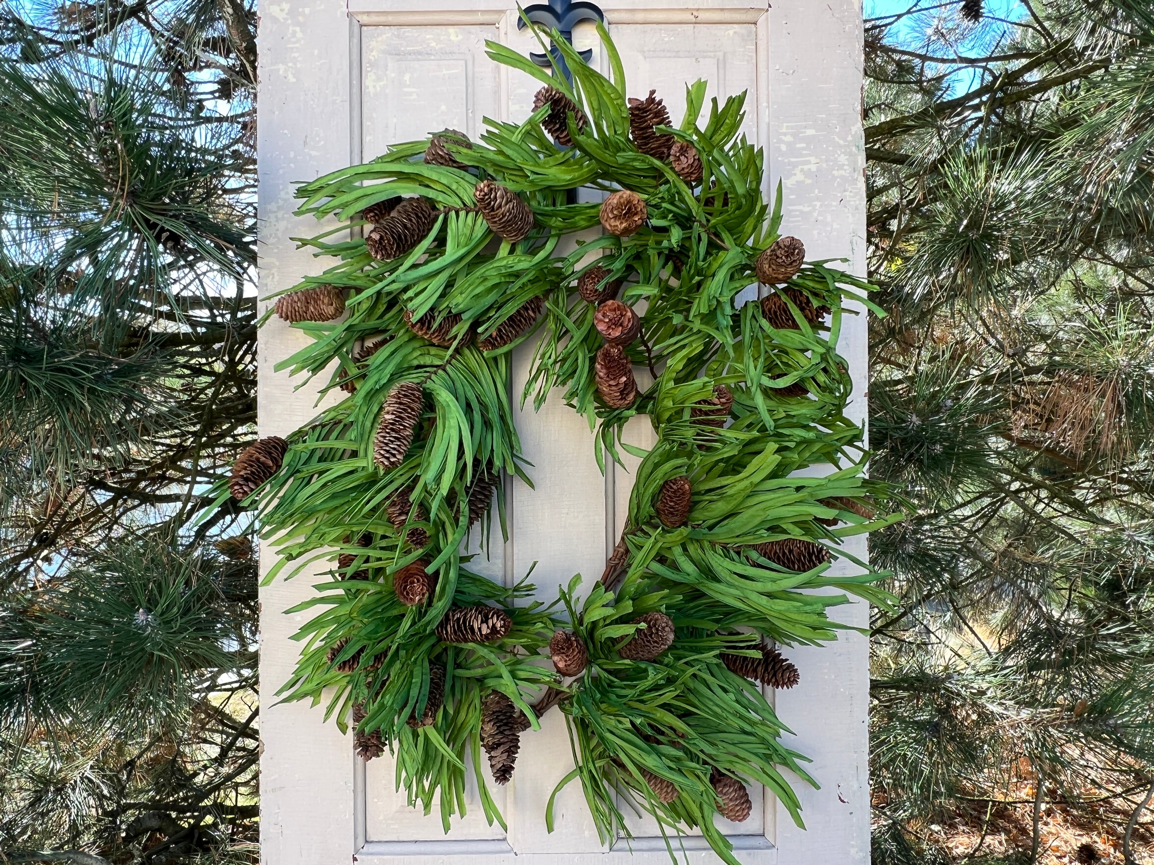 Tropical Pinecone Garland