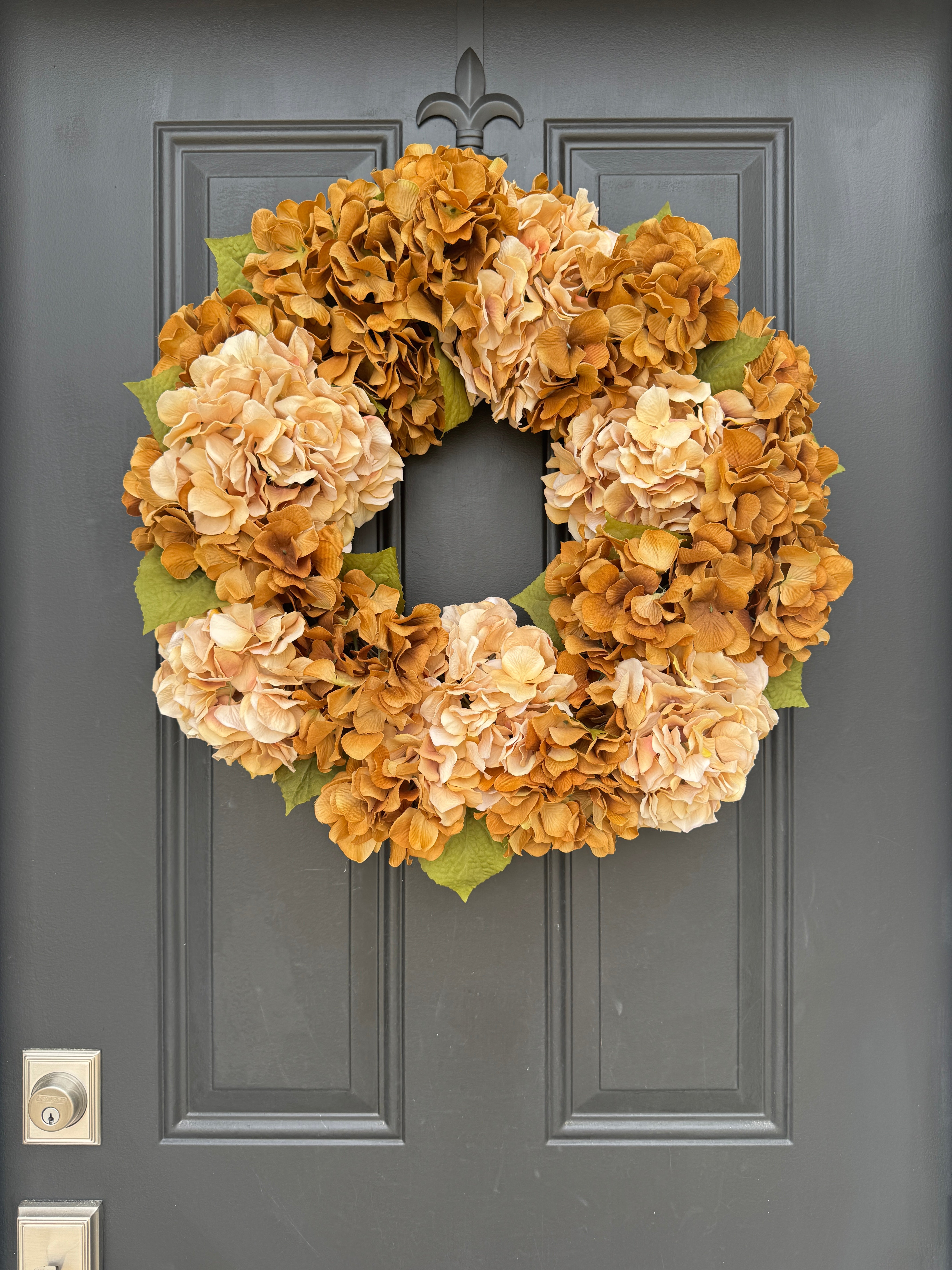 Neutral Hydrangea Wreath – 24" Beige & Caramel Fall Door Decor