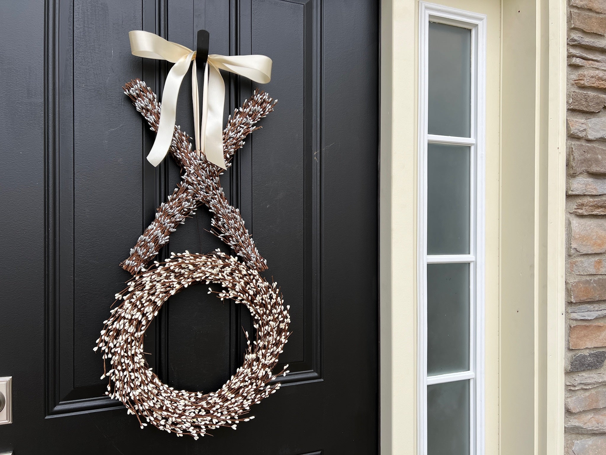 Jeweled Valentine's Day XO Wreath