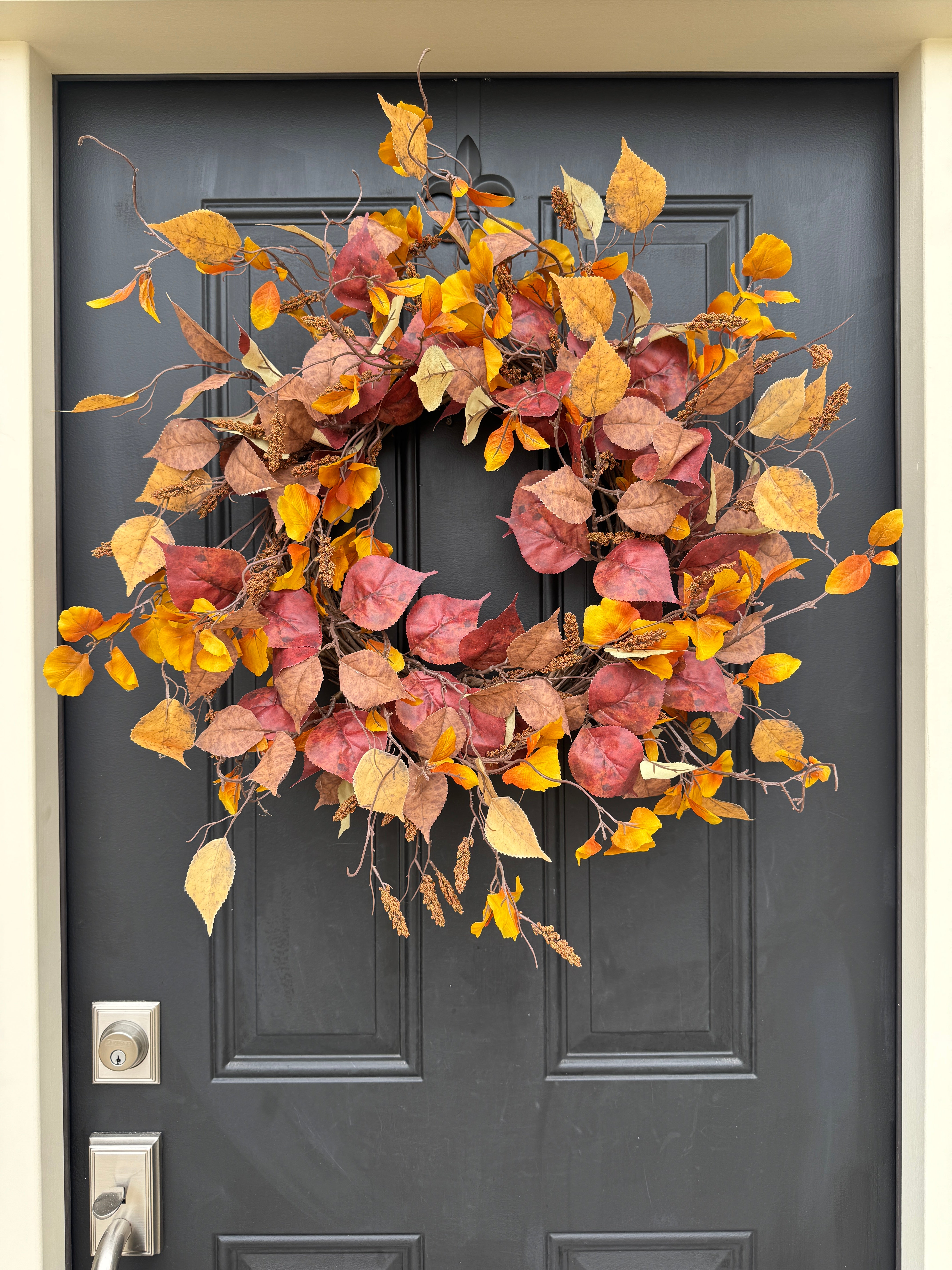 Orange & Red Autumn Leaves Wreath – Rustic Autumn Grapevine Door Decoration