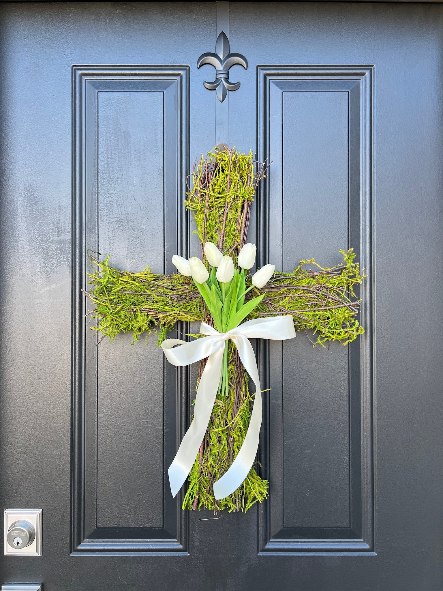 Real Touch Tulip Easter Cross Wreath - White