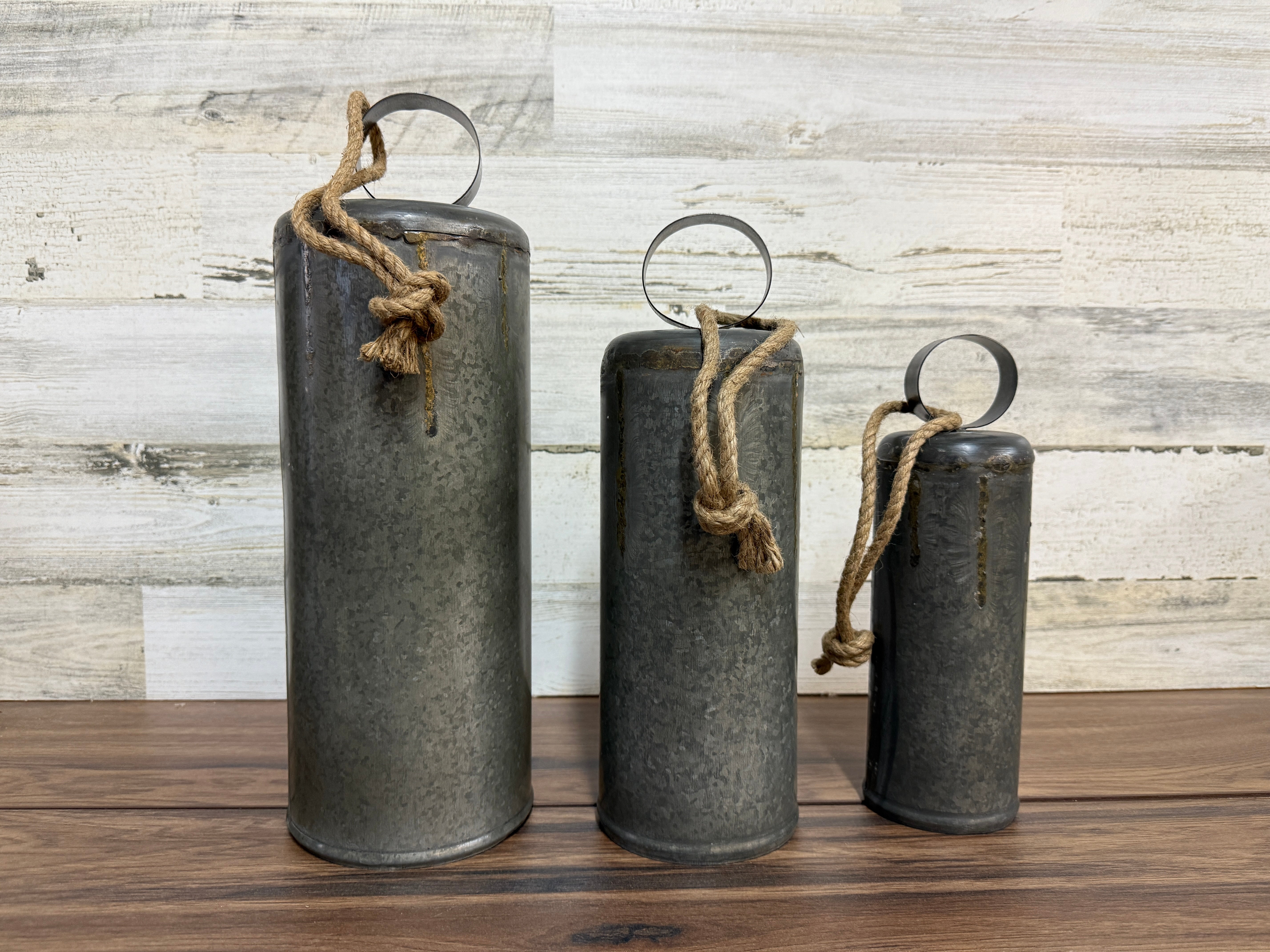 Dark Galvanized Metal Hanging Bells – Rustic Farmhouse Christmas Decor