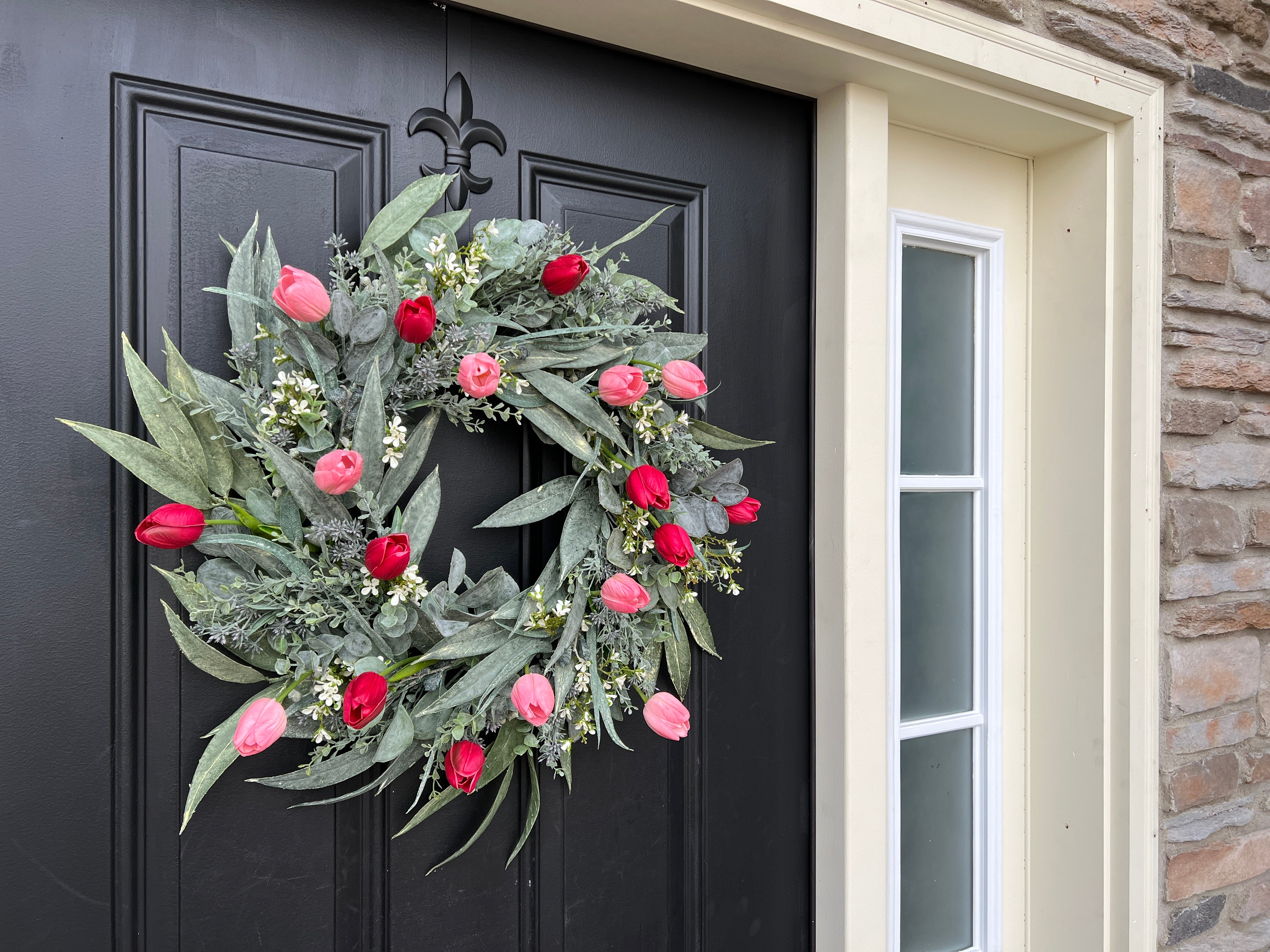 Spring Tulip Wreath for Front Door, Pink and Red Tulip Bouquet, Valentine's Day Wreath & Gifts for Her