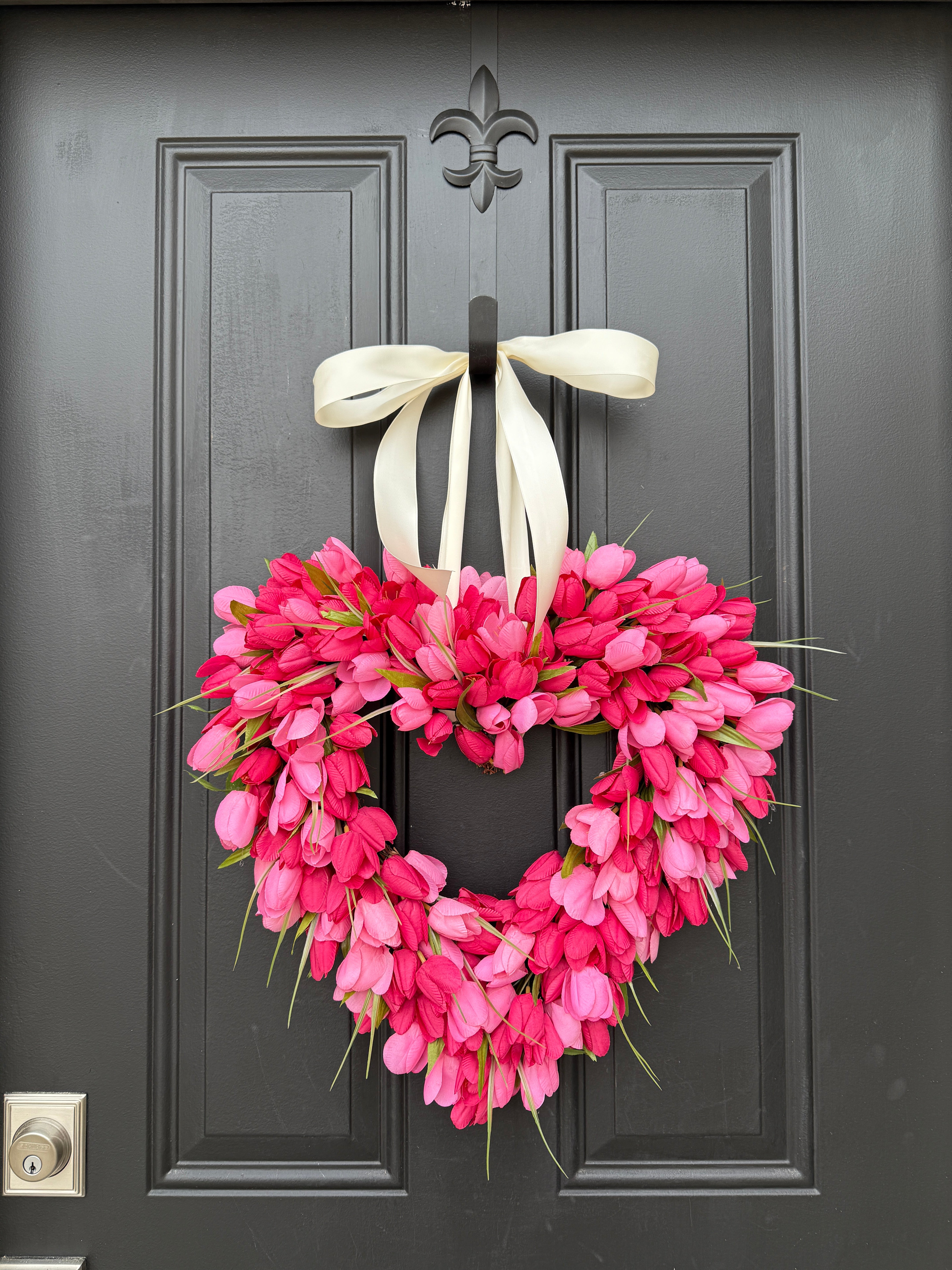 Tulip Heart Wreath