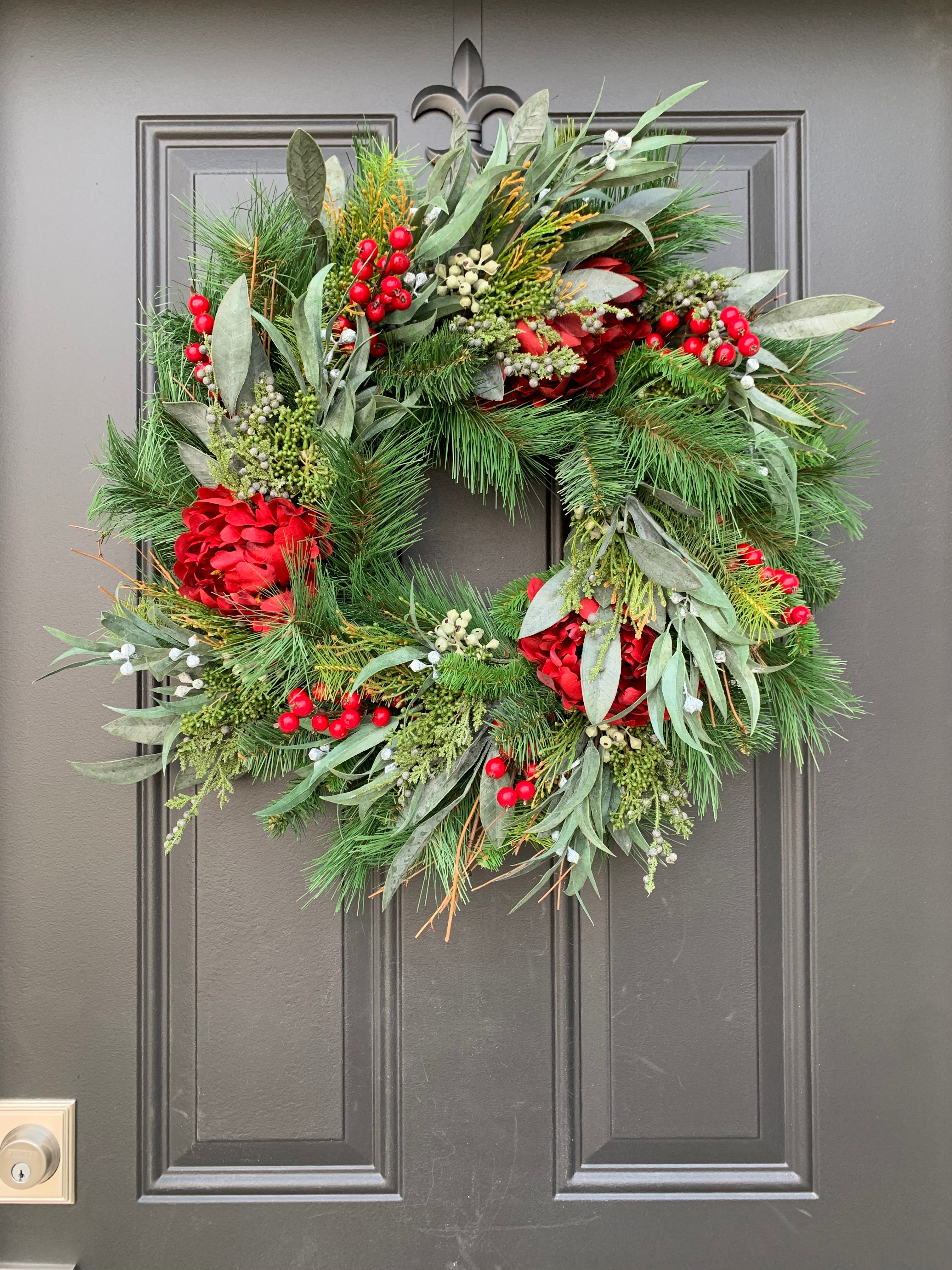 Red Peony & Eucalyptus Winter Wreath – Elegant Holiday Door Decor