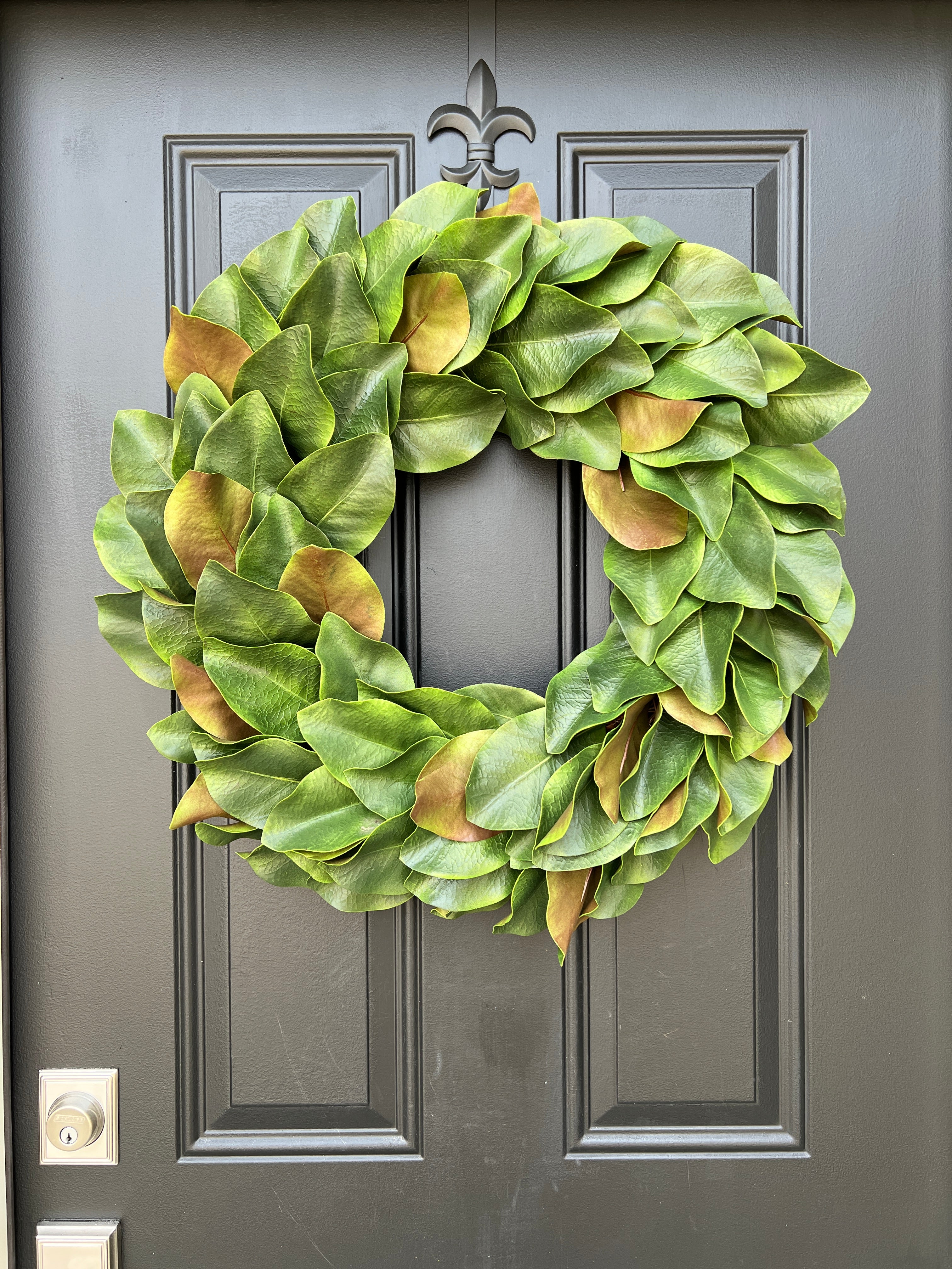 Magnolia Wreath, Realistic Outdoor Year Round Magnolia