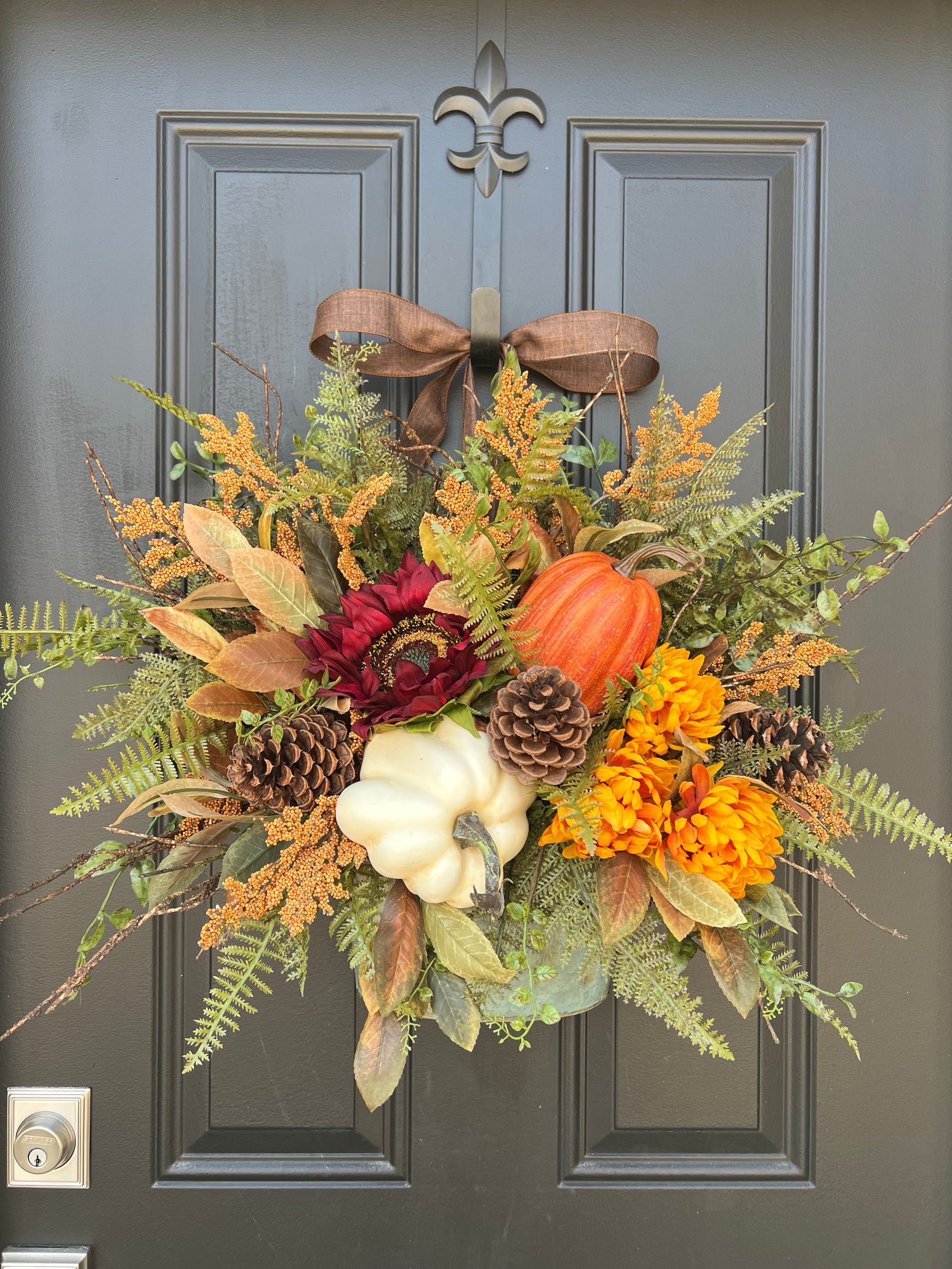 Fall White Pumpkin Bucket Wreath, Front Door Decorative Fall Ornament