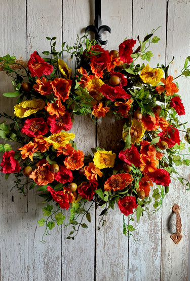 Bold Poppy Garden Wreath - TwoInspireYou