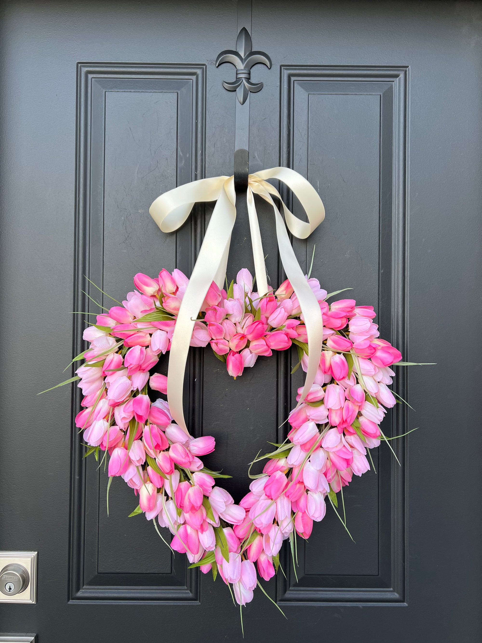Light Pink Tulip Heart Wreath
