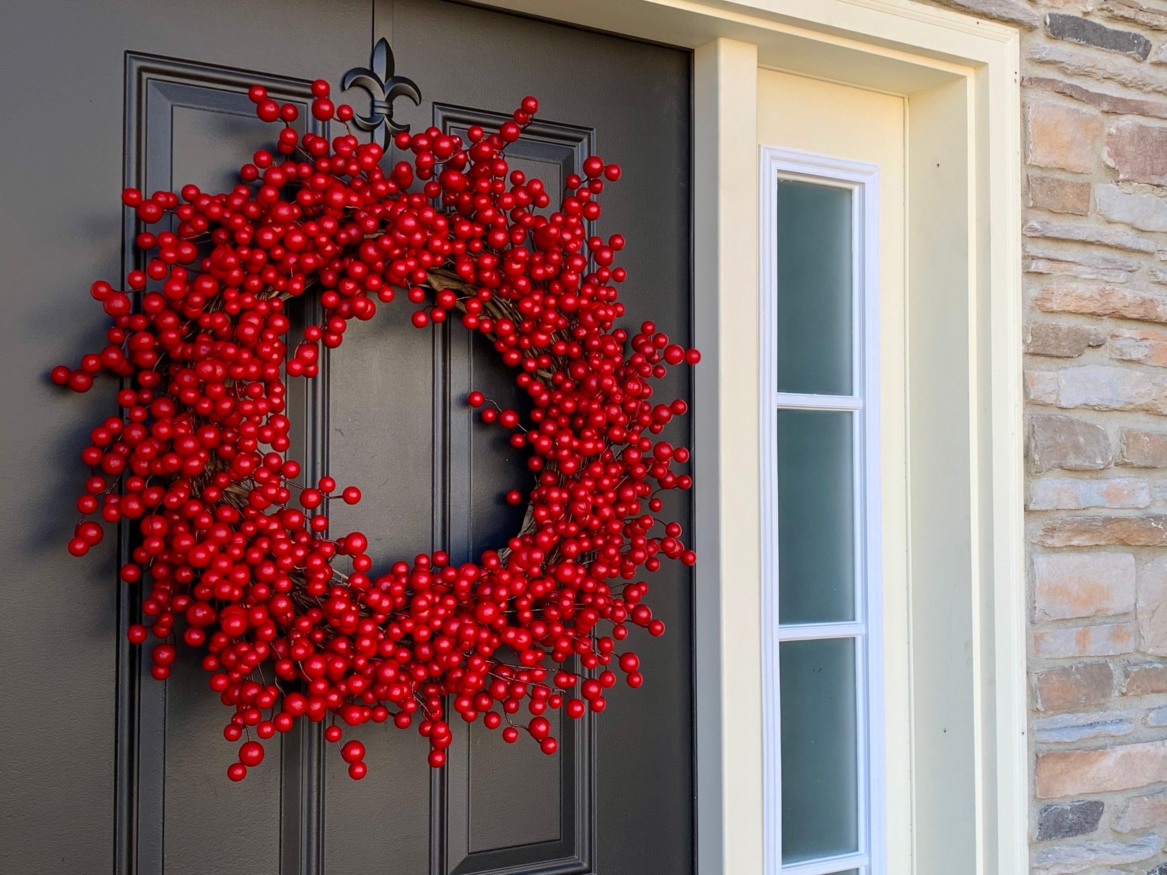 Christmas Red Berry Wreath