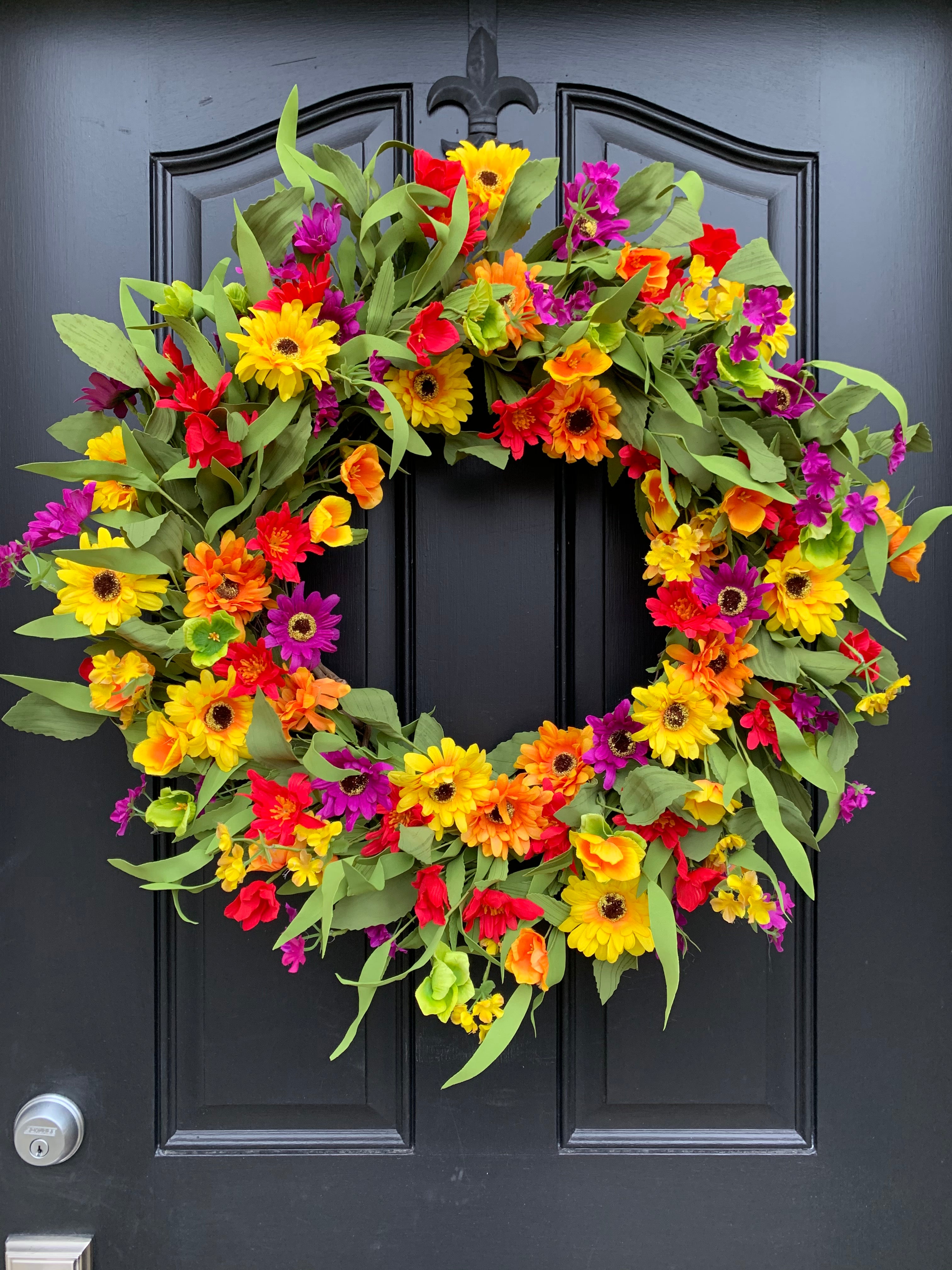 Colorful Daisy Wreath for Summer