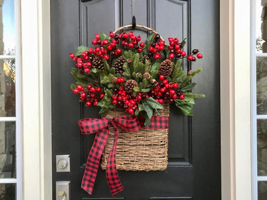 Christmas Berry Basket - TwoInspireYou
