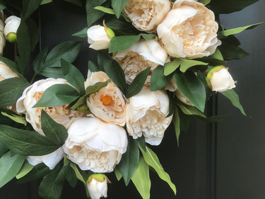 Everyday Cream Peony Wreath, right side lower corner view