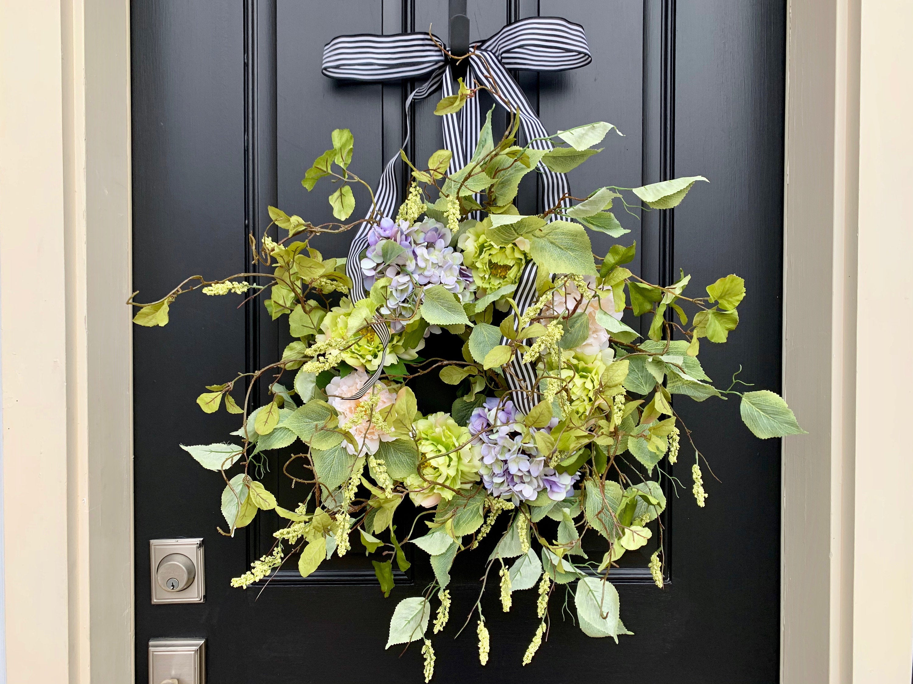 Spring Farmhouse Style Hydrangea and Leafy Vine Wreath, Front Door Spring Decor - TwoInspireYou