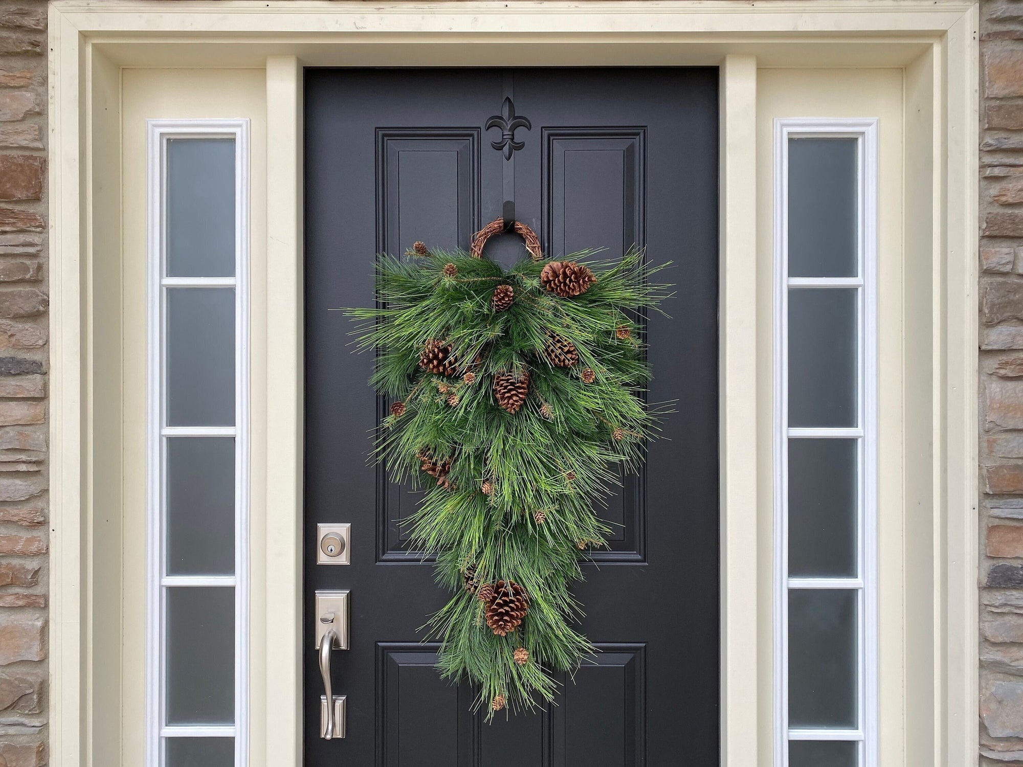 Christmas Teardrop Swag with Pine and Pinecones, Holiday Winter Door Hanging
