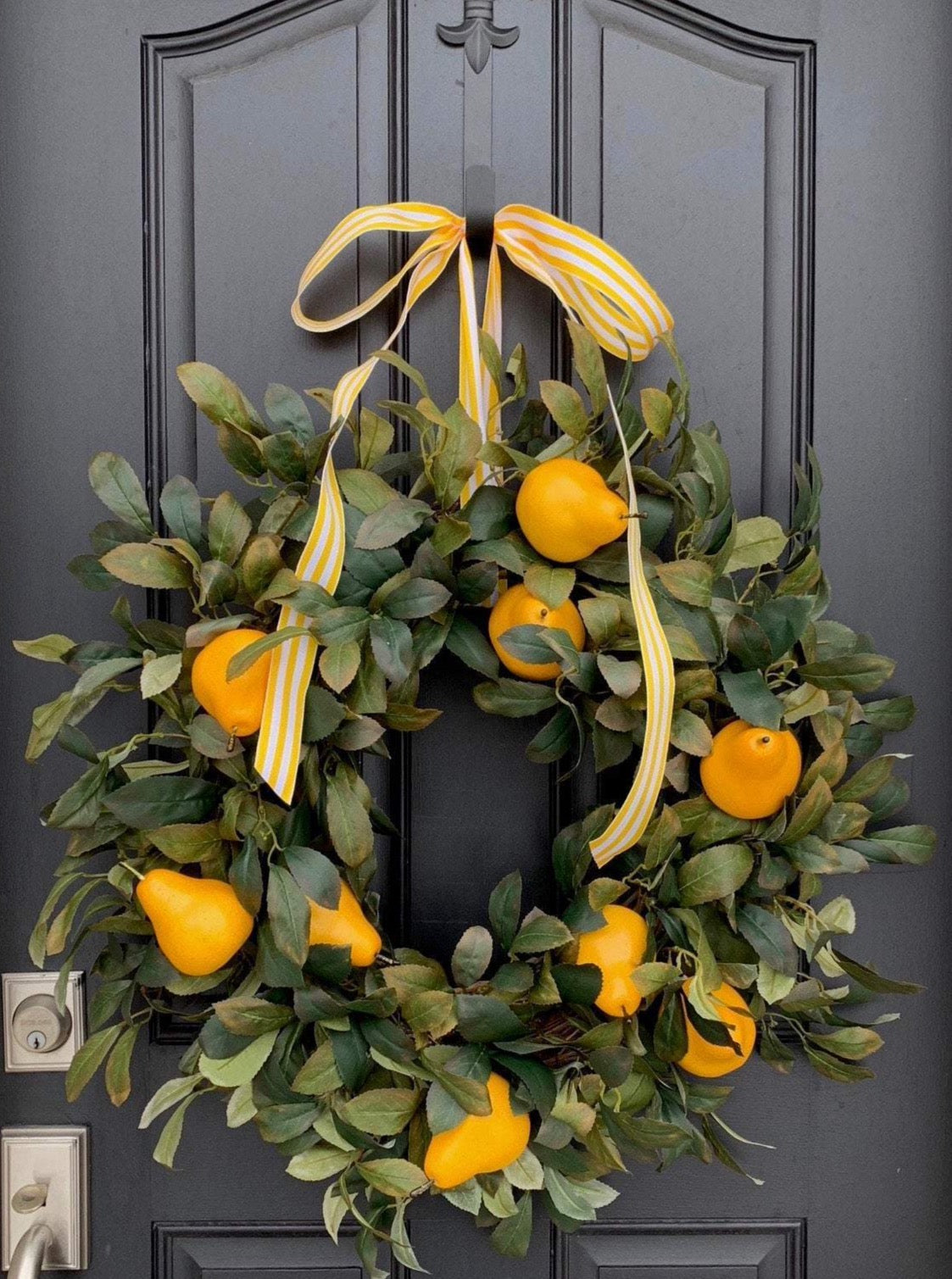 Rustic Yellow Pear Wreath